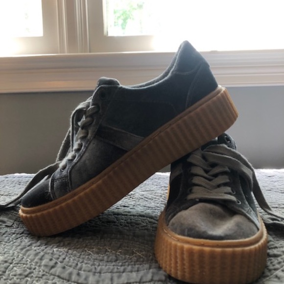 Velvet creepers :) - Picture 3 of 3